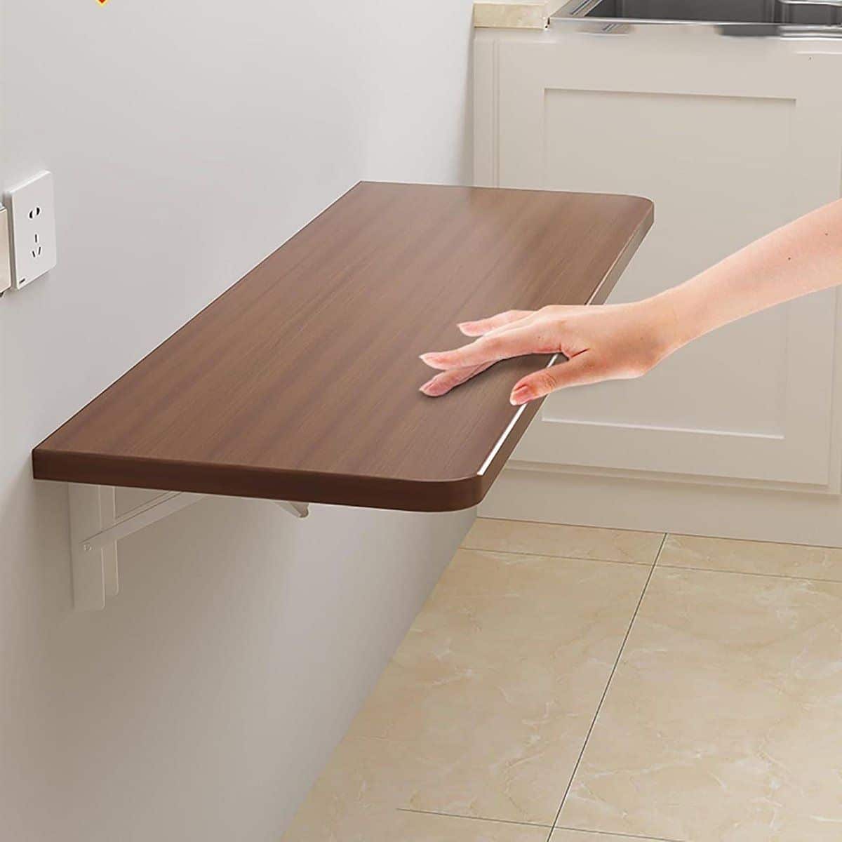 opvouwbare wandtafel klaptafel keuken ruimte besparen walnoot